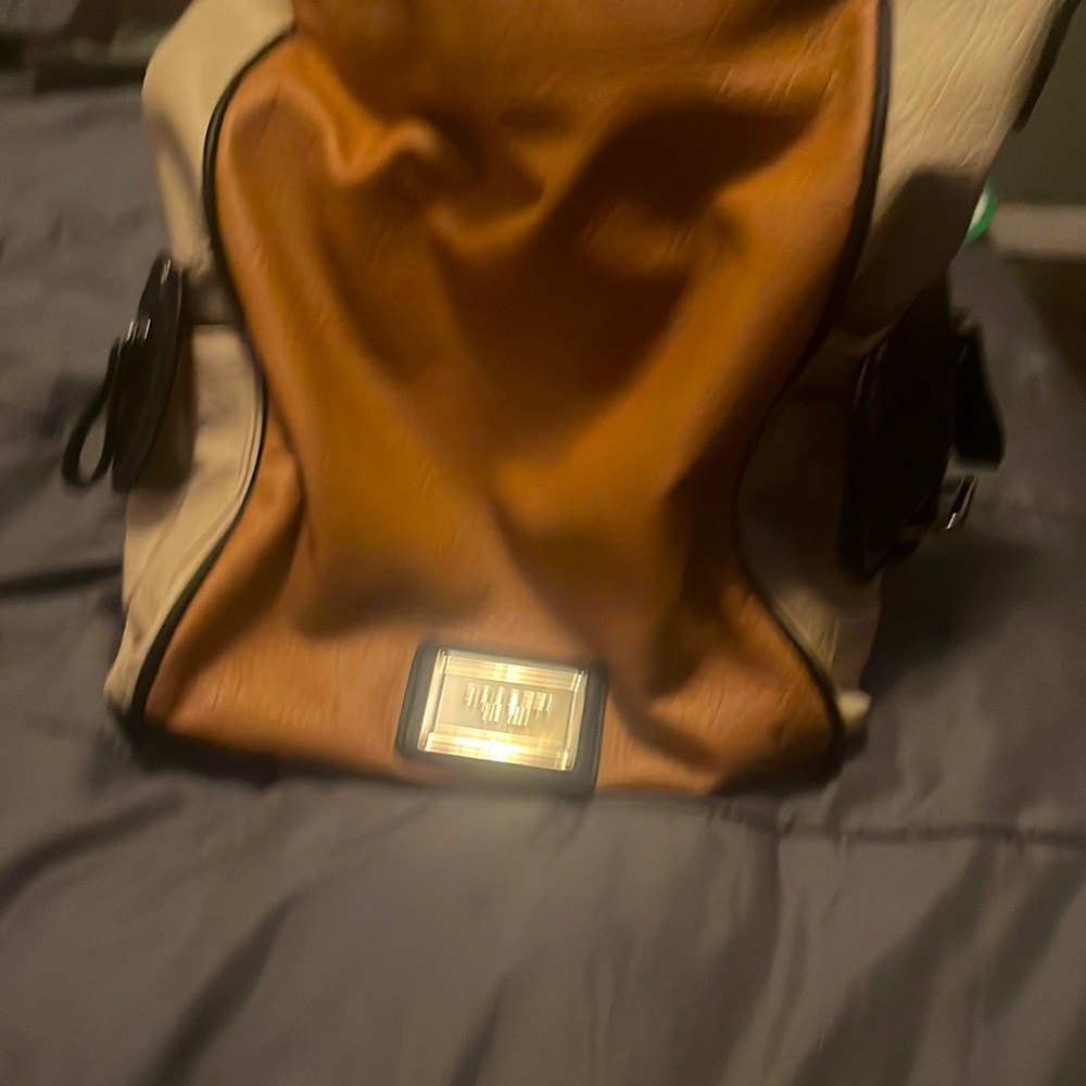Tan leather purse